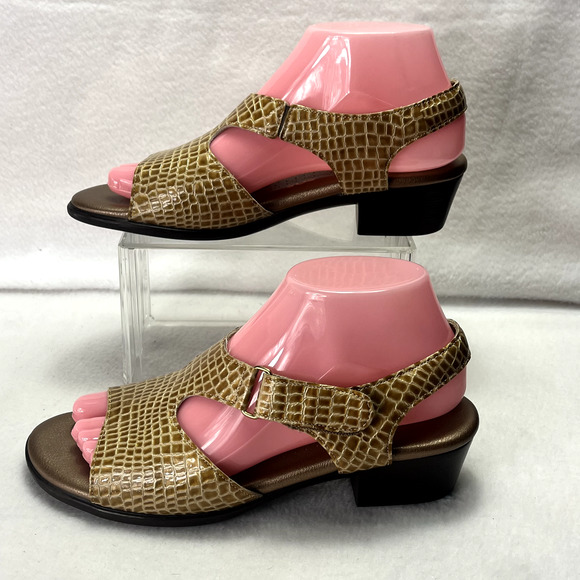 SAS Sandals Womens 7.5M Tripad Comfort Suntimer Snake Print Slingback - Picture 6 of 11
